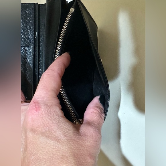 Louis Vuitton Damier Mens Long Wallet - Picture 8 of 11